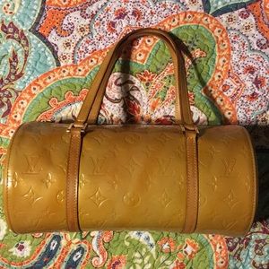 Louis Vuitton Monogram Mango Vernis Bedford Bag